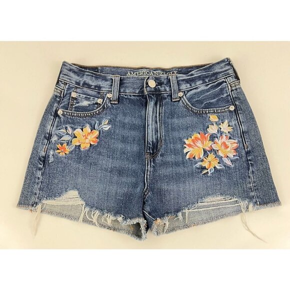 American Eagle Mom Short Floral Embroidered Size 6 Distressed - Picture 1 of 6